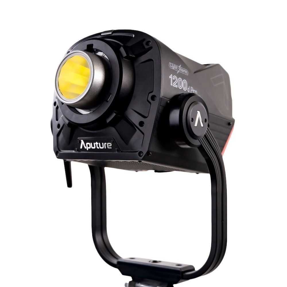 Aputure LS 1200d Pro panou LED daylight 1200W - View 2