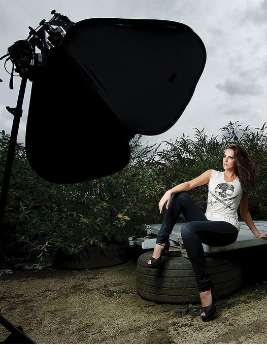 Lastolite Octa Quad Kit Softbox 80cm cu suport pentru 4 blituri - View 3