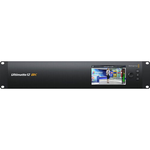Ultimatte 12 8K, vedere frontală cu logo și ecran de monitorizare