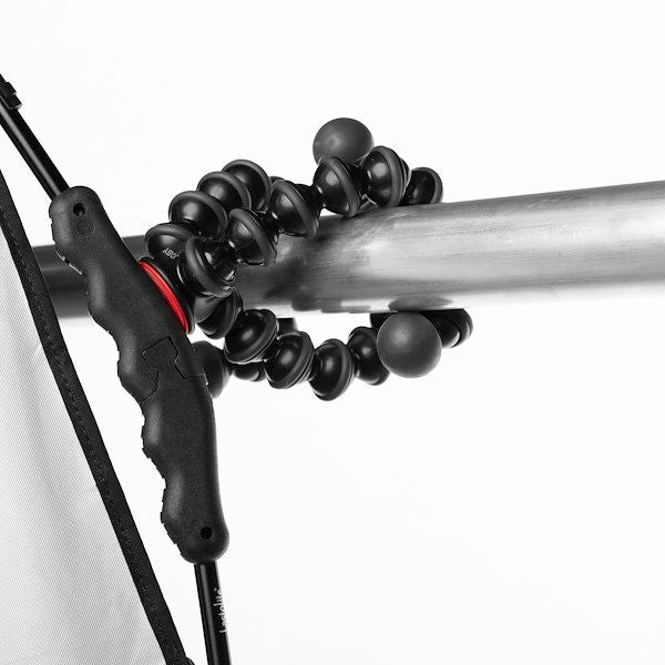 Reflector support arm with adjustable ball joints and reflector edge