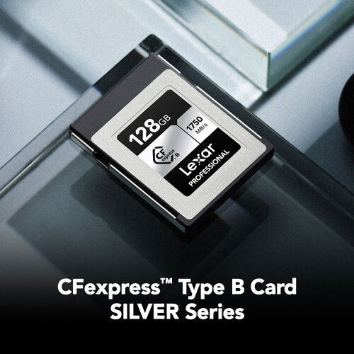 Card CFexpress Type B Lexar Professional 128GB, serie argintie, vedere oblică