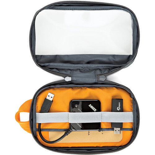 Organizator cabluri Lowepro GearUp S deschis, cabluri și accesorii în buzunare gri