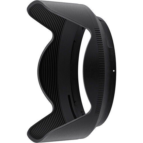Black ribbed lens hood/cover for 24-105mm f/4-7.1 camera lens