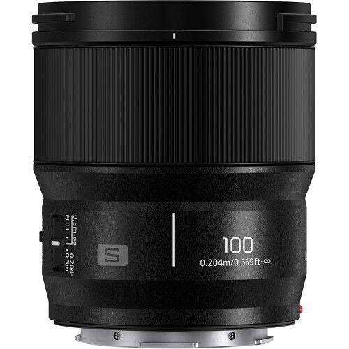 Panasonic Lumix S 100mm f/2.8 macro lens, top view with focusing ring detail