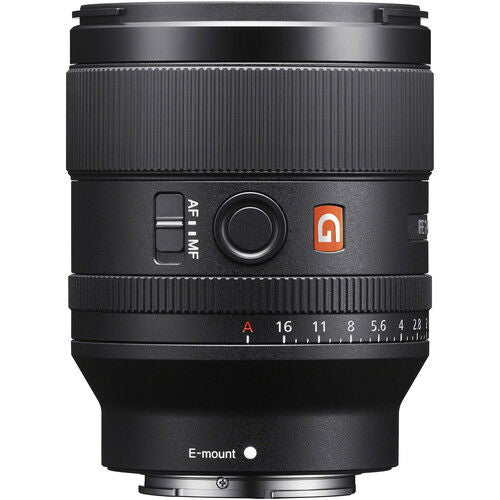 35mm f/1.4 GM FE lens close-up of textured grip and aperture scale