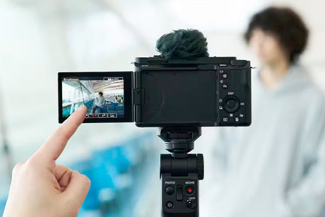 Descopera Sony ZV-E1, prima camera full frame pentru vlog