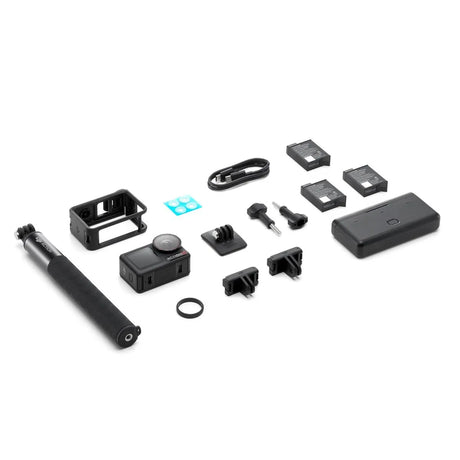 Set accesorii pentru cameră: suport, cabluri, baterii și elemente de montaj