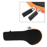 Husă neagră pentru gimbal smartphone, fermoar cu clips metalic și inserție portocalie