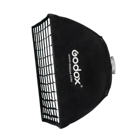 Softbox negru cu cadru și grilaj frontal, inscripție Godox