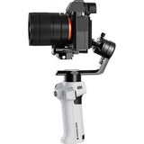 Stabilizator cameră cu obiectiv mare, braț curbat negru, mâner alb texturat