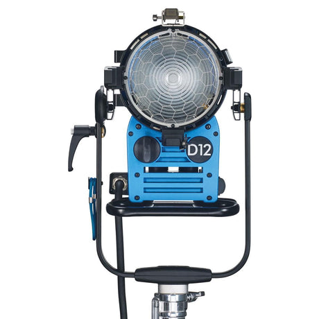 Arri HMI Fresnel True Blue D12 - View 2