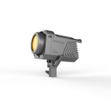 Lampa LED Patona GLP100, profil lateral cu lumină galbenă prin lentilă