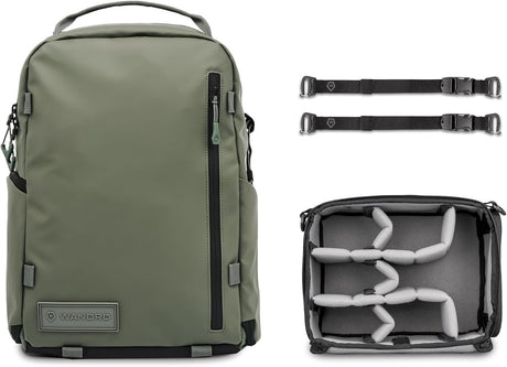 Rucsac foto verde Wasatch, bretele reglabile; compartiment foto cu organizator.