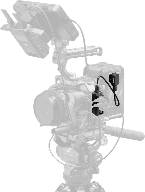 Ansamblu cablu de alimentare D-TAP 1-4 montat pe camera, cu bloc cu 4 ieșiri