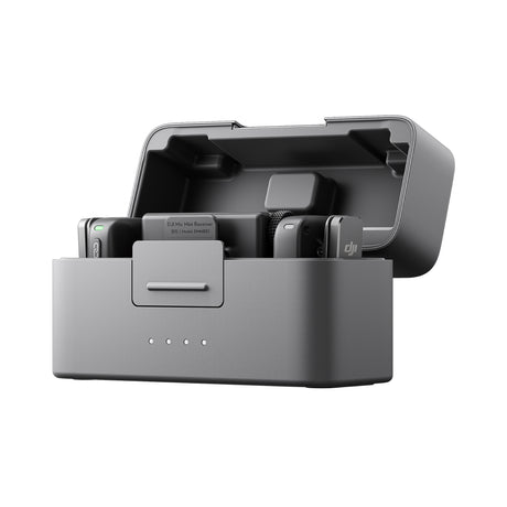 Cutie microfoane wireless deschisă cu două capsule DJI și ecran central