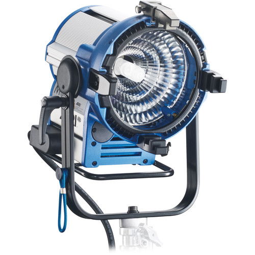 PAR HMI M8 800W stage light with blue housing and front lens array