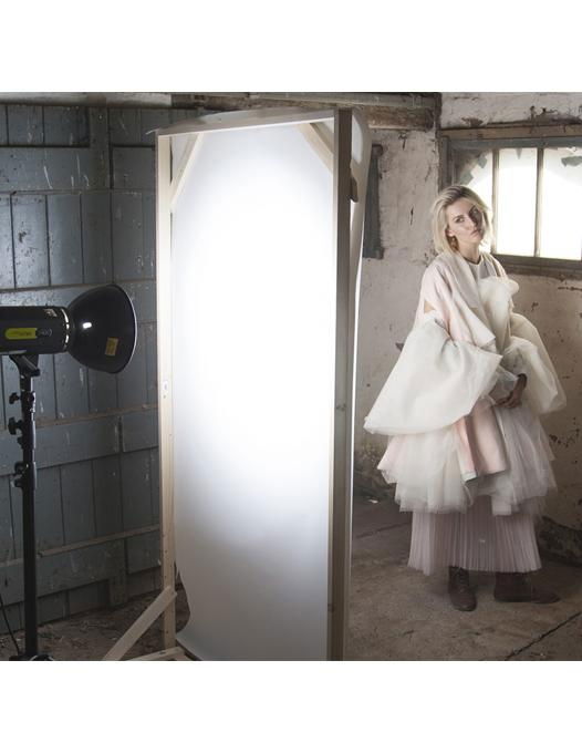 Colorama Translum fundal foto translucent 1.52 x 5.4m light 3/4 stop - View 2