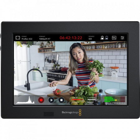 Video Assist 7-inch monitor showing live monitoring on screen