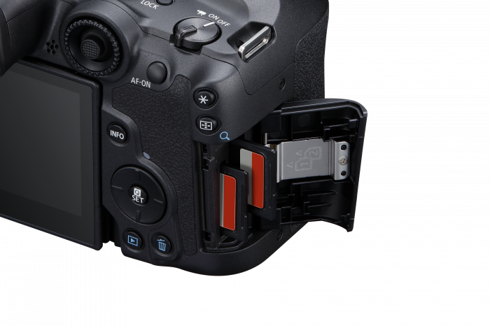 Canon EOS R7 kit 18-150mm Aparat foto Mirrorless - View 2