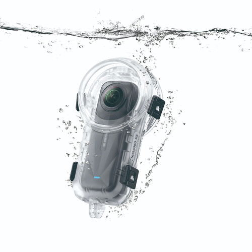 Carcasă subacvatică transparentă pentru X5, cu camera și stropi de apă