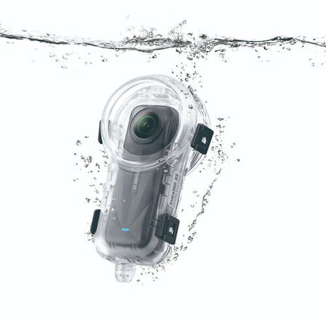 Carcasă subacvatică transparentă pentru X5, cu camera și stropi de apă