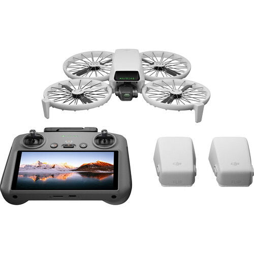 Kit dron DJI Flip Fly More: dron alb, controler și 2 acumulatori