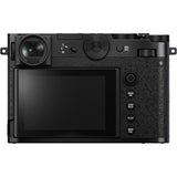 Aparat foto compact negru cu ecran LCD spate și butoane, vedere din spate