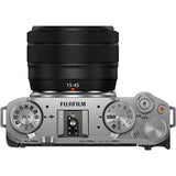 Bezzrcadlový fotoaparát X-M5 s objektivem 15–45 mm, pohled zepředu