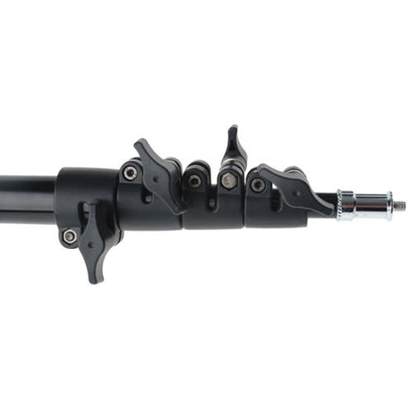 Light stand center clamp with adjustment knobs and threaded stud on the shaft
