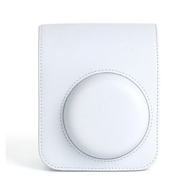 Husă albă Instax Mini 12, decupaj circular pentru obiectiv, cusături vizibile