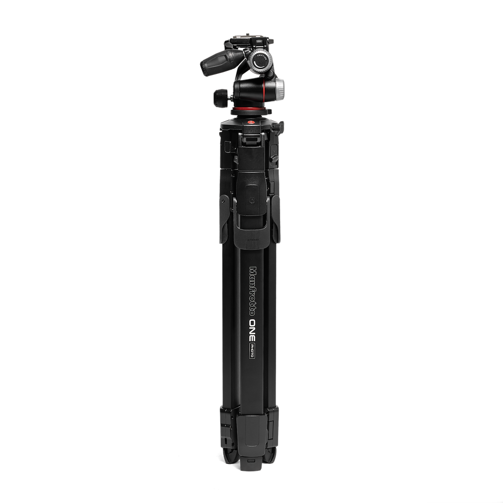 Trepied Manfrotto cu cap montat și coloană centrală, detaliu de design, negru