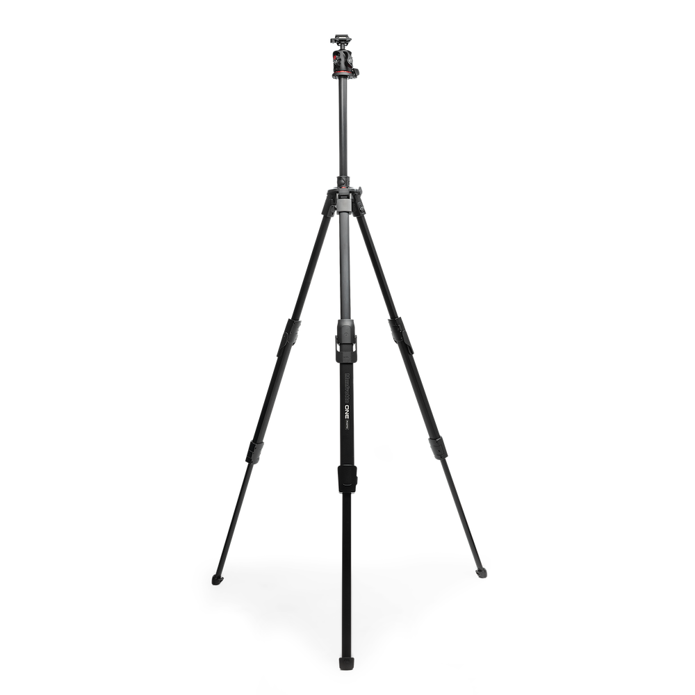 Trepied Manfrotto ONE înalt, trei picioare extensibile, cap negru.