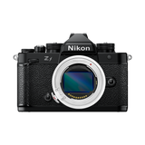 Adaptor Megadap Sony E la Nikon, montat pe cameră Nikon Z f