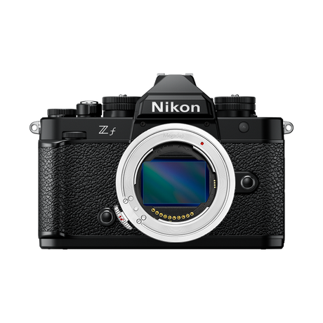 Adaptor Megadap Sony E la Nikon, montat pe cameră Nikon Z f