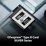 Card CFexpress Type B Lexar Professional 128GB, serie argintie, vedere oblică