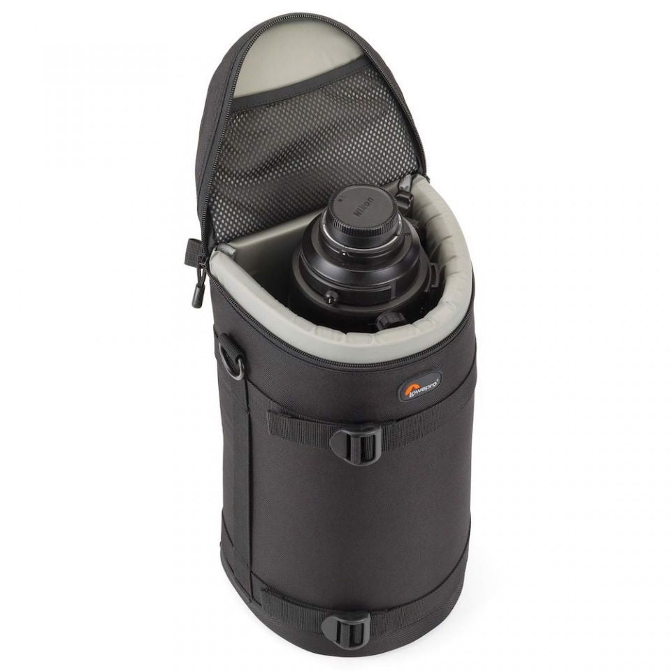 Husă obiectiv 13×32 cm deschisă, interior căptușit cu plasă și compartiment