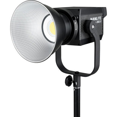 NanLite Forza 300 II LED 69400 LUX - View 1