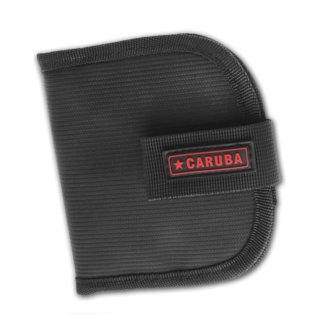 Husă neagră pentru filtru, cu etichetă CARUBA și clapetă