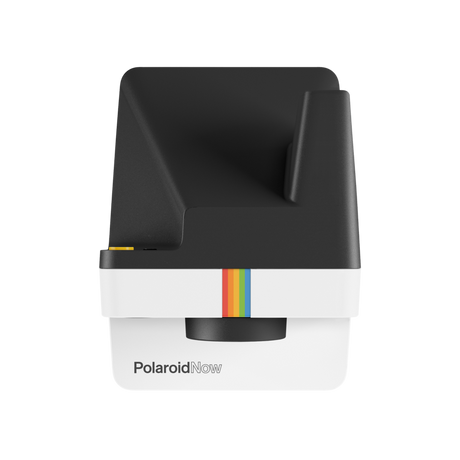 Polaroid Now aparat instant cu fata alba si capac negru, deschidere pentru film