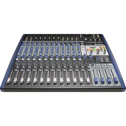 Mixer StudioLive AR16c cu 18 canale, vedere de sus cu faderuri și comenzi