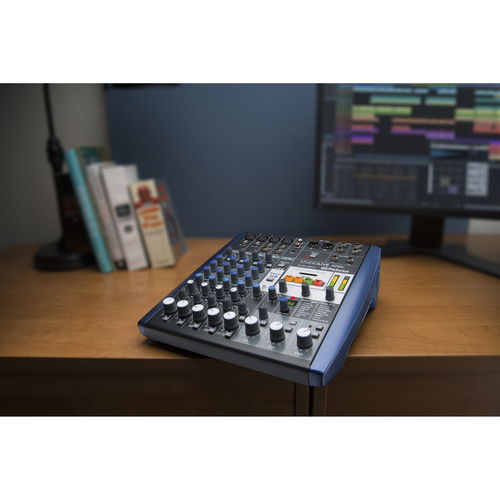 StudioLive AR8c mixer hibrid 8 canale pe birou, panou de control cu fader-e