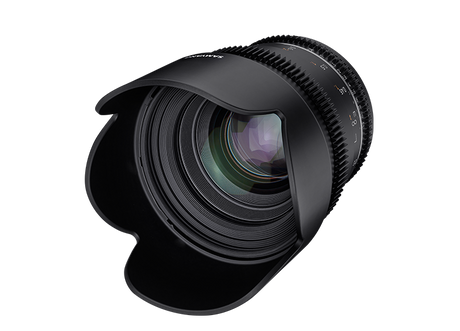 Front lens element and ridged focus rings on black 50mm T1.5 VDSLR lens