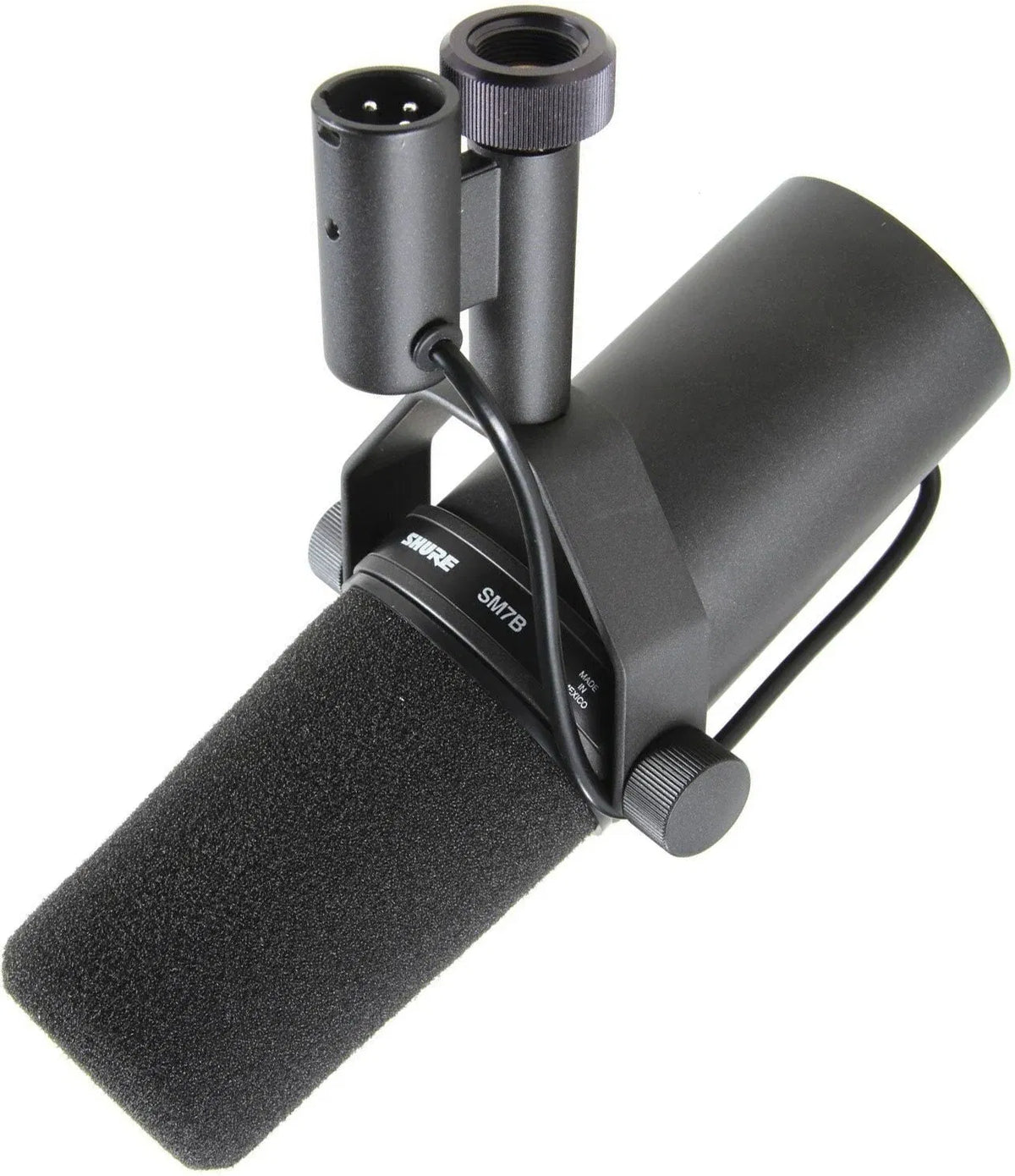 Microfon Shure SM7B cu protecție tip burete neagră și montaj lateral