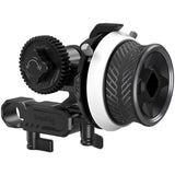 Mini follow focus with large gear wheel and handle, black and silver