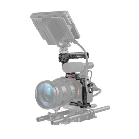 Half cage rig with monitor, top handle, and front handle bar for camera, silver/gray