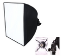 Softbox 50x70 cm cu fasung E27 incorporat, cadru negru și panou difuzie alb