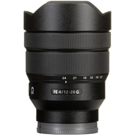 Obiectiv Sony FE 12-24mm f/4 G, baril negru cu inel de focalizare