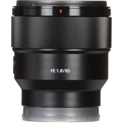 Obiectiv foto Sony FE 85mm, corp negru mat, montură metalică inferioară