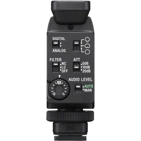 Microfon tip shotgun Sony cu panou de control negru, butoane DIGITAL/ANALOG și cadran