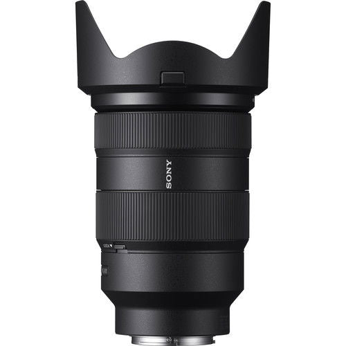 Obiectiv foto Sony FE 24-70mm F2.8 GM, vedere din față, negru, ineluri texturate